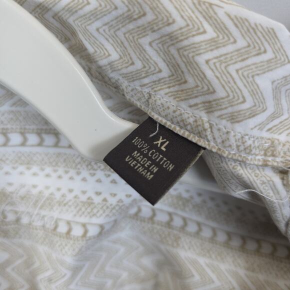 Macy's Camp Button Up Shirt Men XL Short Sleeve Printed Tan White Causal Office - Picture 7 of 10